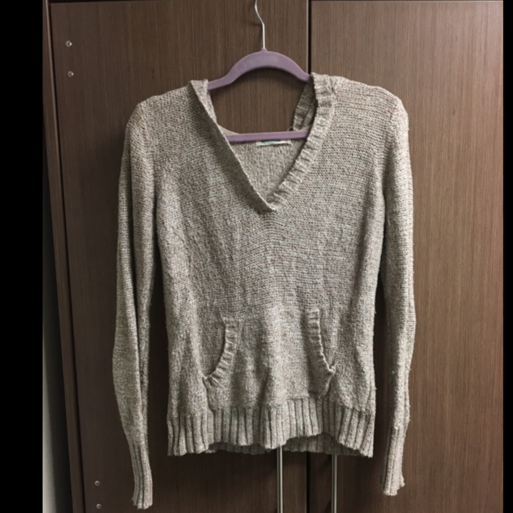 Light pink/cream beach sweater/hoodie